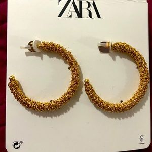 Earrings ! Gold hoops
